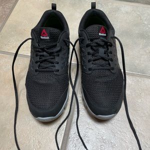 Men’s 10.5W Reebok STEELTOE shoes (BNWOT)